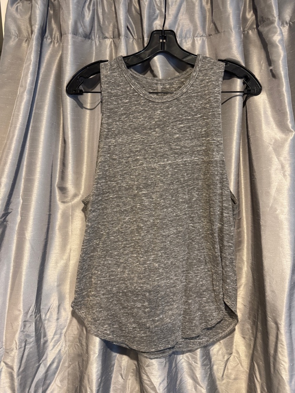 Strut This Gray Sleeveless Tank Top Size Medium